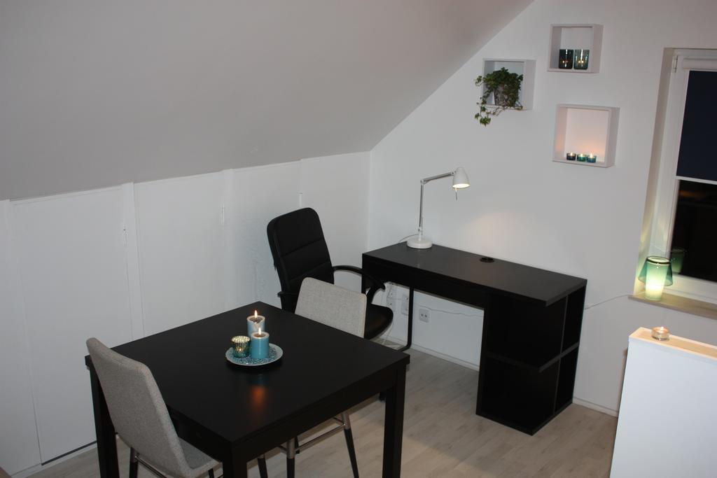 Studio Apartment Alba La Hulpe Bagian luar foto